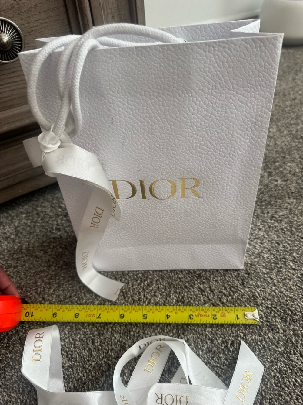 Empty Dior Gift Bag & Box with Ribbon - Picture 7 of 9